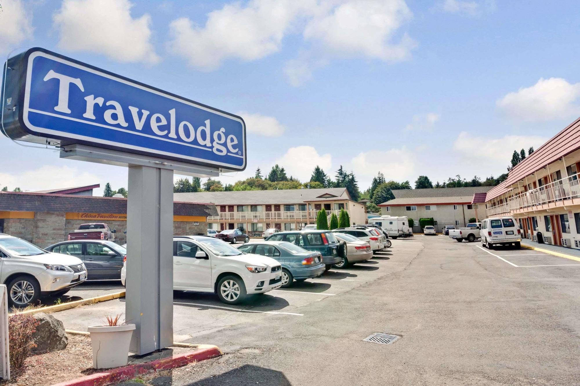 Travelodge By Wyndham Sea-Tac Airport North Тукуила Екстериор снимка